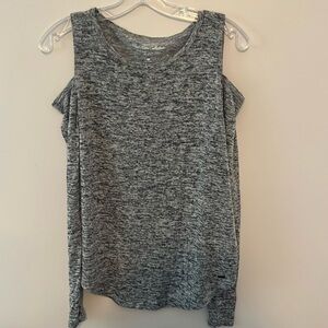 Hollister cold shoulder tee